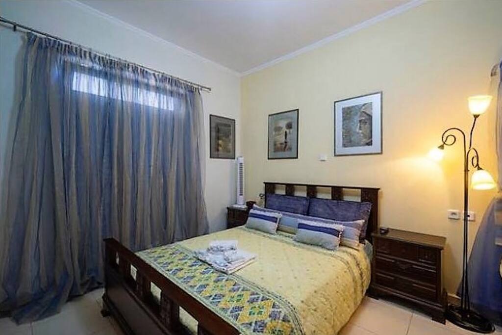 Minoan Art Bedroom