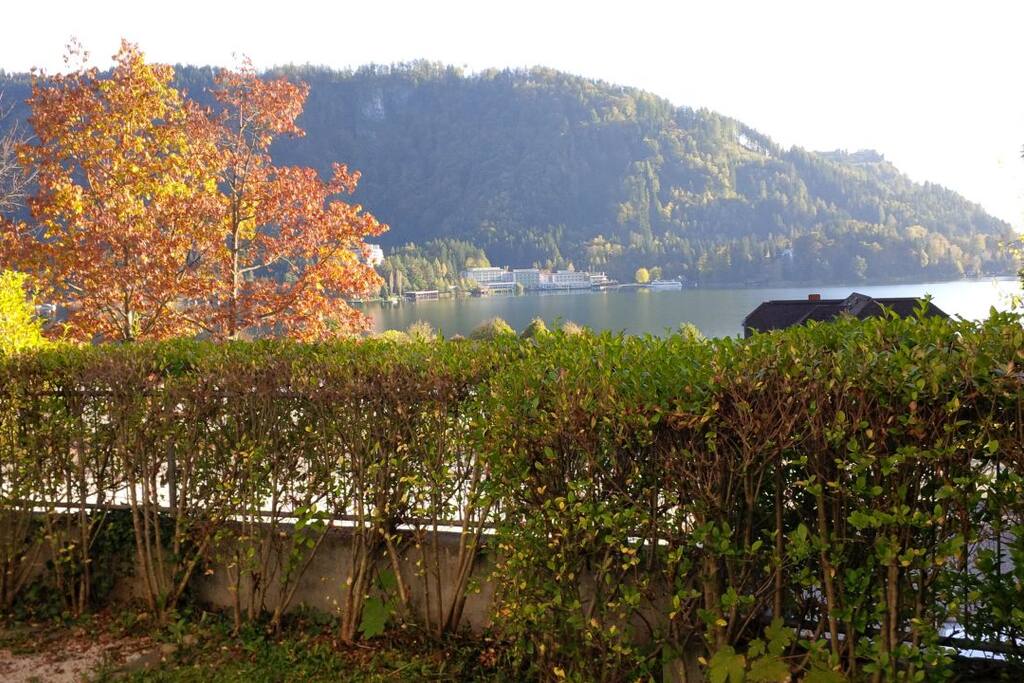 Blick auf den Ossiacher See