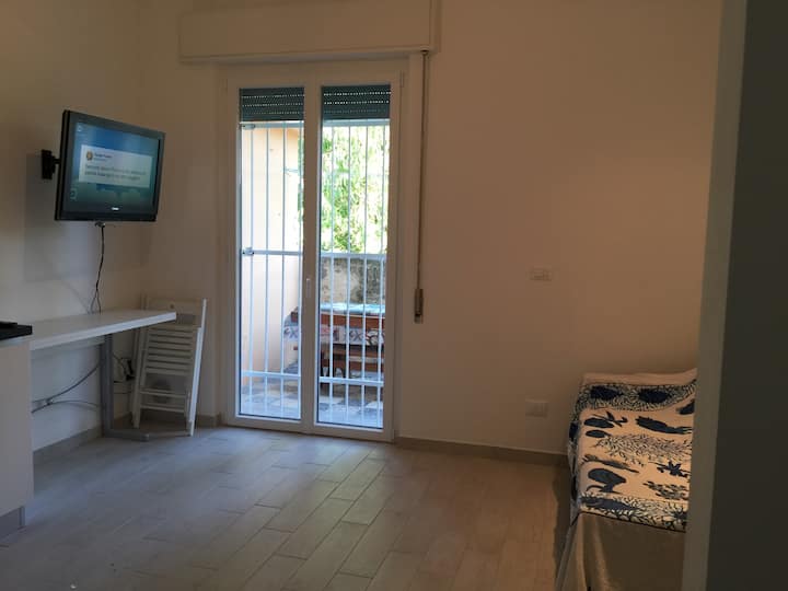 Appartamento Con Veranda A Loano - Borghetto Santo Spirito