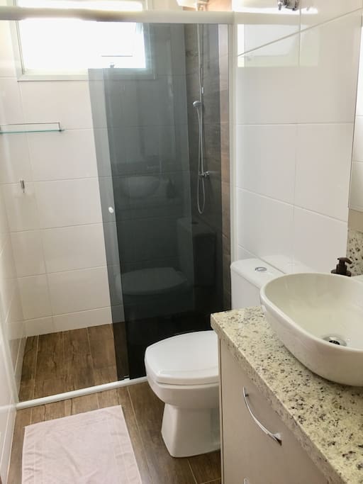 Banheiro Exclusivo - Private bathroom
