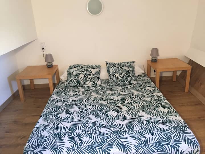 Ოთახი 3 ზემოთ