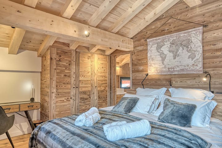 Dormitorio 2: 1 cama doble o 2 camas individuales.