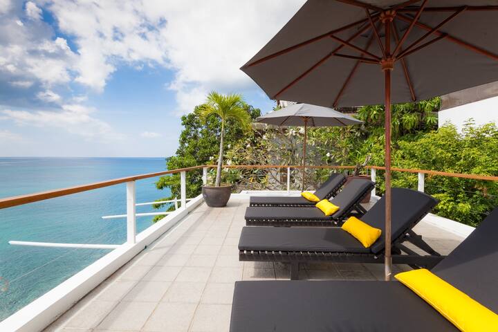 Sun loungers