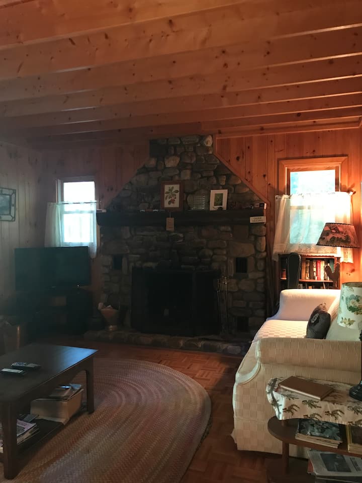 Heron House On The Ausable River - Wilmington, NY