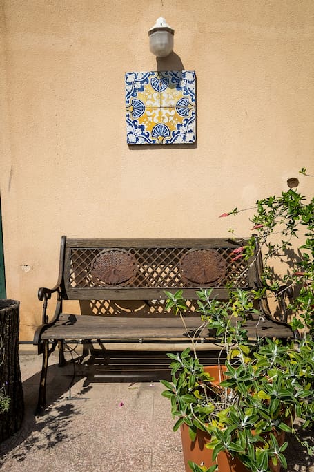 Bench