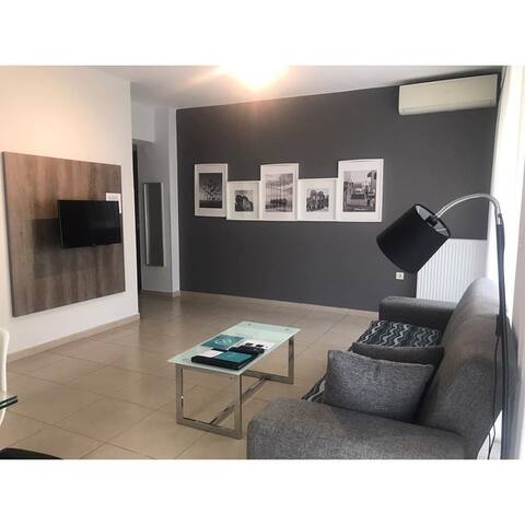 Deluxe Two-Bedroom Apartment gallery image 3