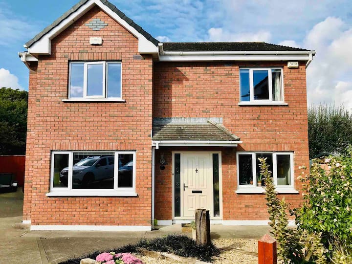 Top 16 Airbnb Vacation Rentals In Bray, Ireland Updated 2024 Trip101