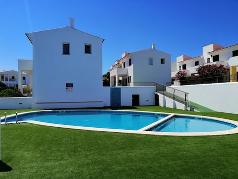 Successful Airbnb property: VILLA DIPLOMADO (RELAXATION IN PARADISE). in Es Mercadal