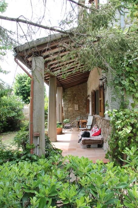 La veranda della casa (foto di Jan nostro ospite e amico)