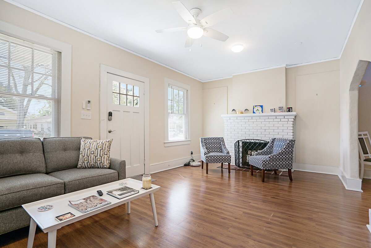 Top performing Airbnb: Riverside Retreat with Bikes & Fire Pit in Riverside