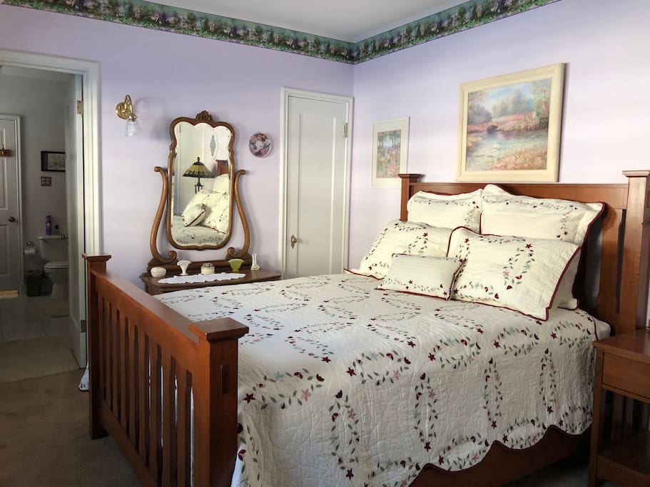 Wisteria Room