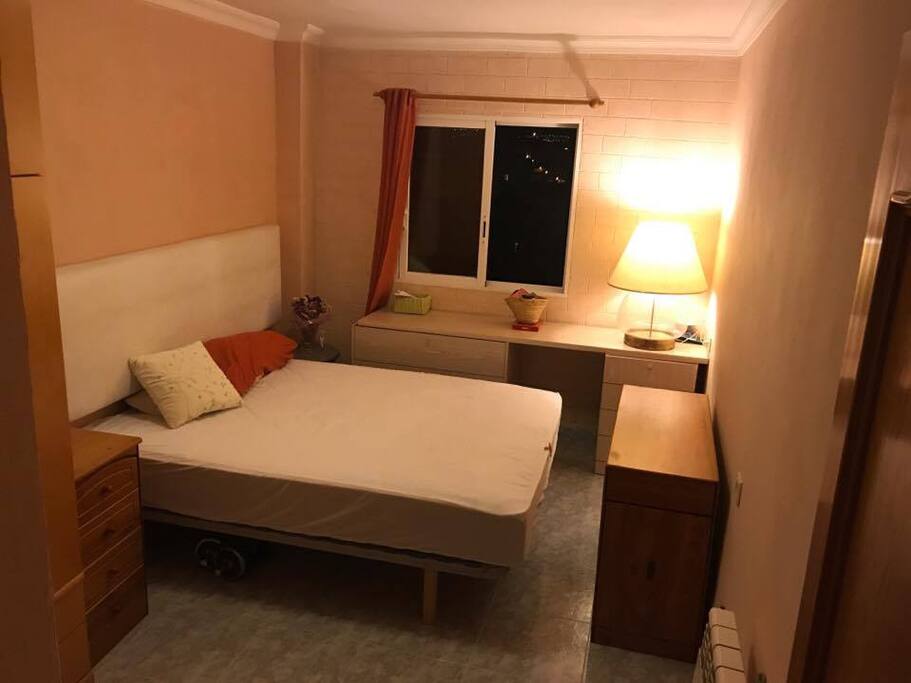 Double room with closet.