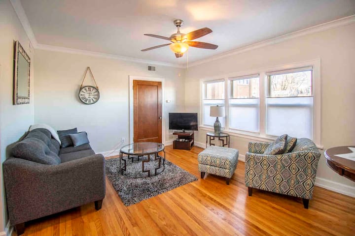 Omaha Ne Bed Breakfast Rentals Airbnb
