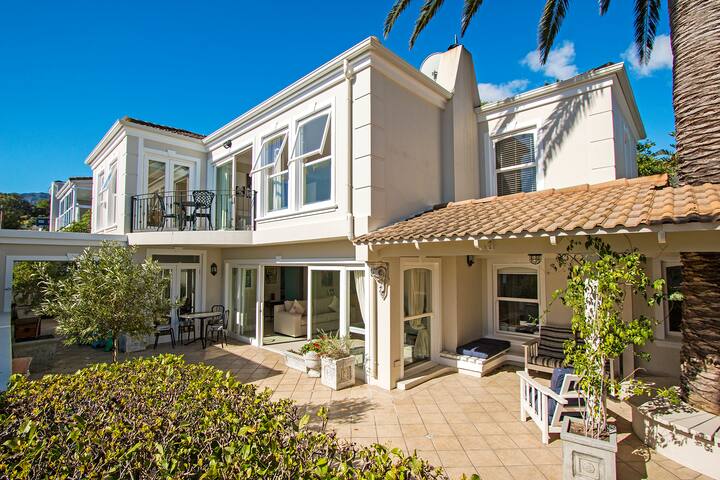 Family Home 3BR | Sea Views | Secure | Solar power gallery image 2