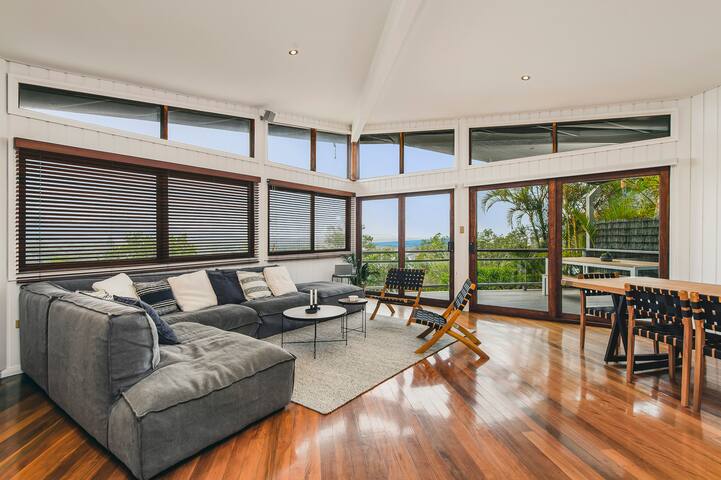 Near The Beach – Stylish home in Crescent Head gallery image 5