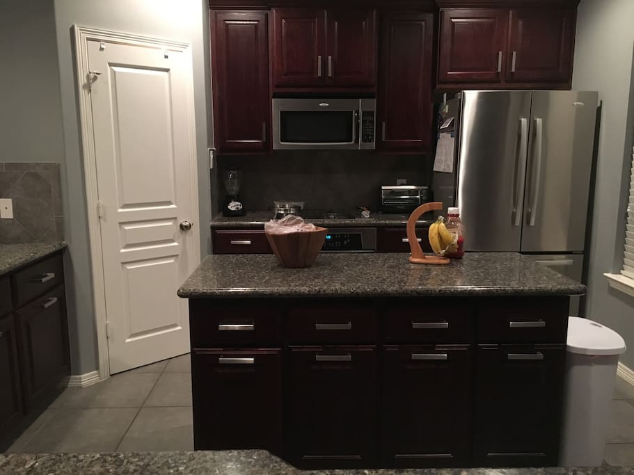 Fully equipped kitchen