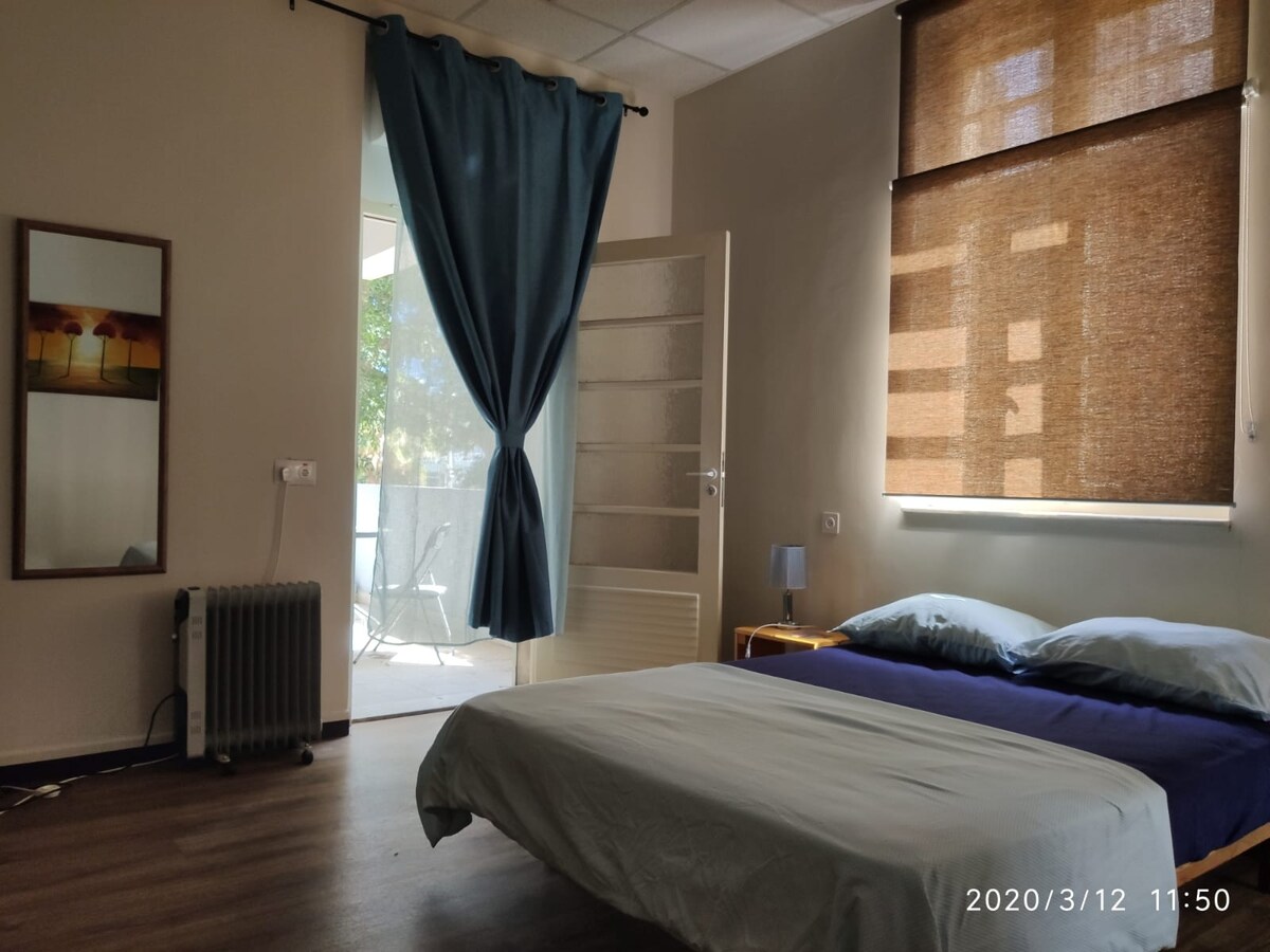 Bedroom #3 (for 2 people). 
The room has a double bed, heater and air conditioner. In winter, we provide a warm blanket, and on request we can provide an extra bed.