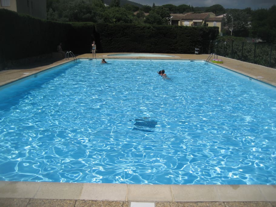 piscine residentiel +
bassin pour enfant