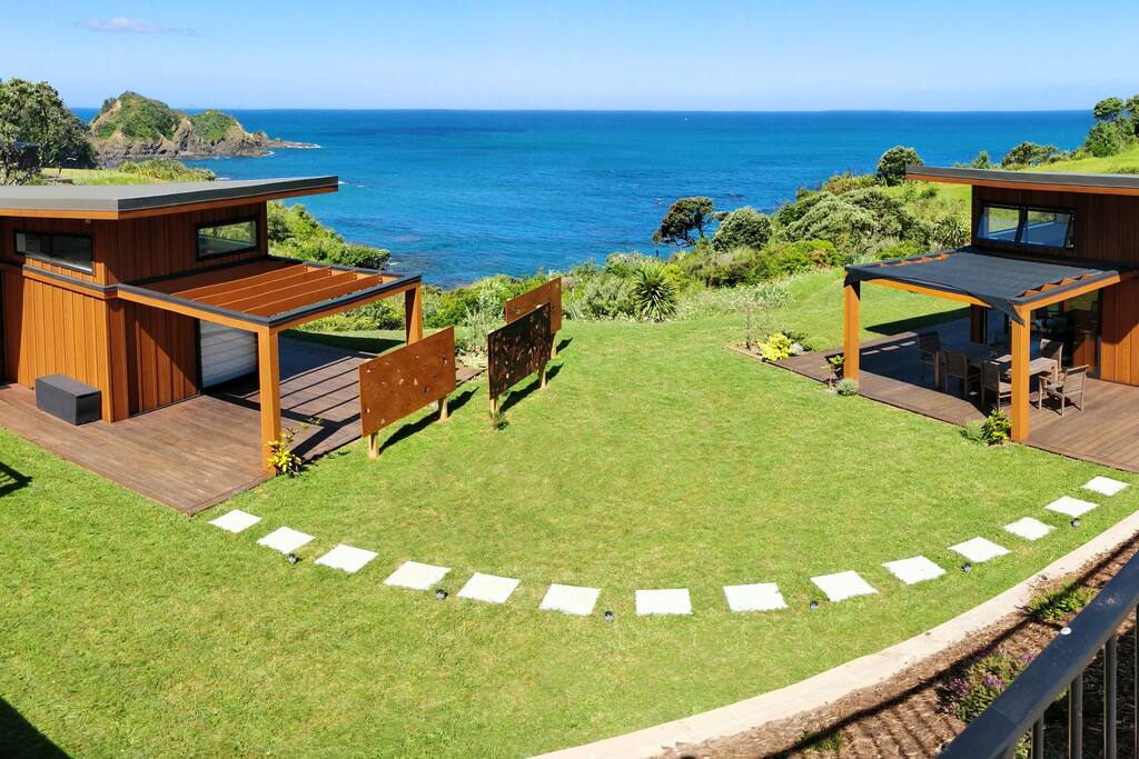 Studio & Retreat