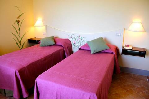 Beaufiul house in the country 8 people