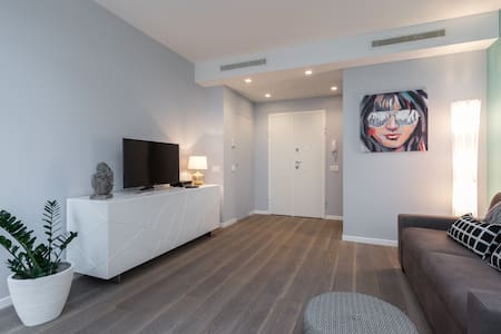 Monte Carlo Stunning View - One Bedroom Apt