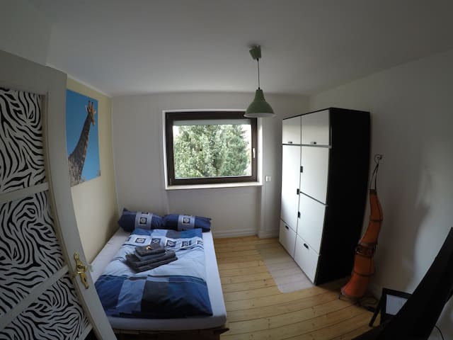 Airbnb Frankfurt Am Main Mitte Nord Vacation Rentals Places