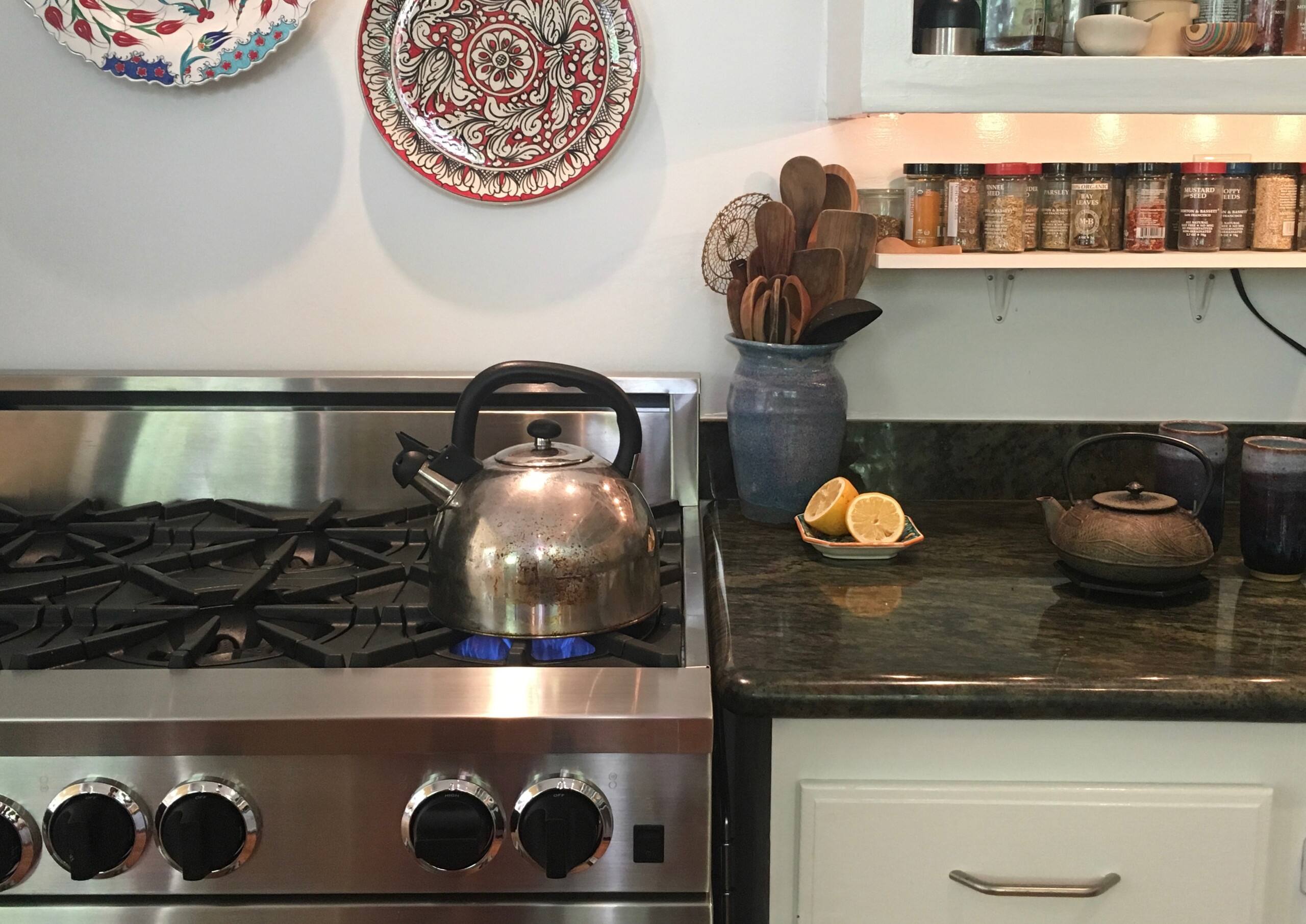 Home in San Francisco · ★4.94 · 1 bedroom · 1 bed · 1 bath - Image 9