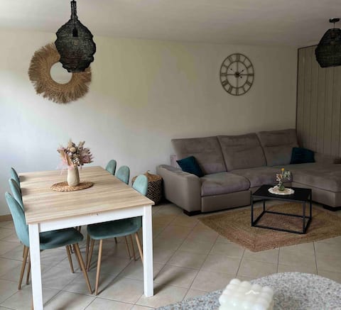 entire house in the heart of the village close to 24 hours