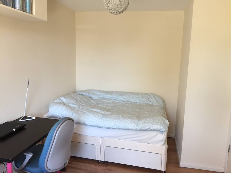 Firm double bed