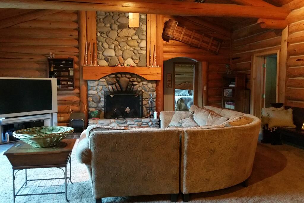 The use of this great room is included.