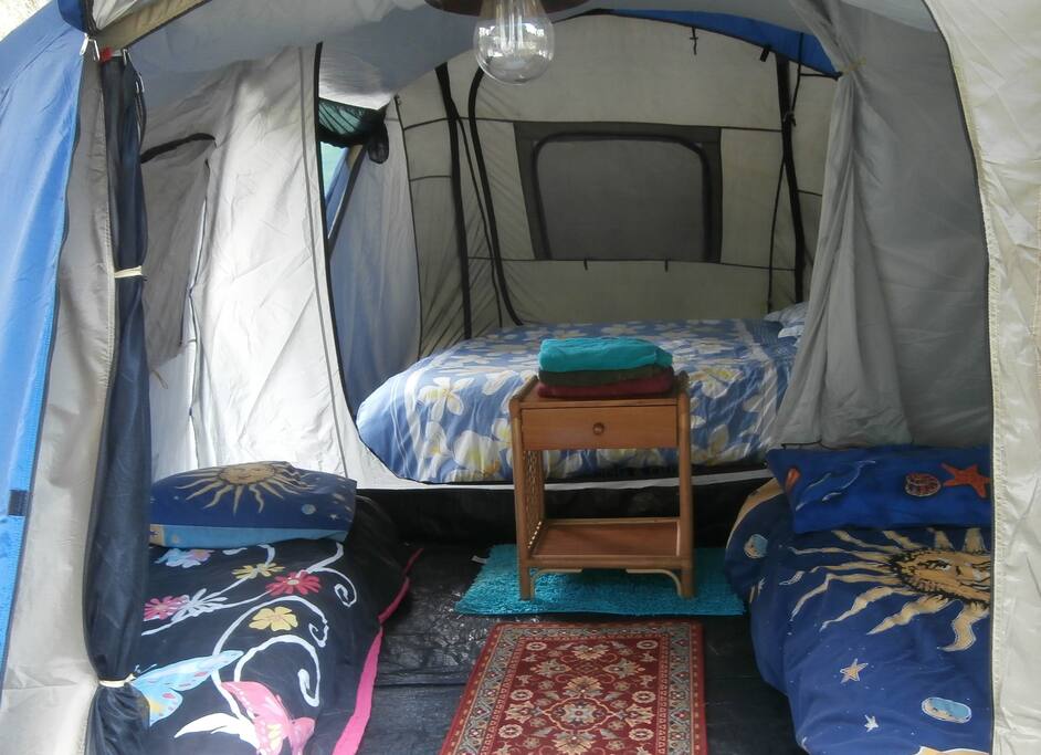 Tent 2