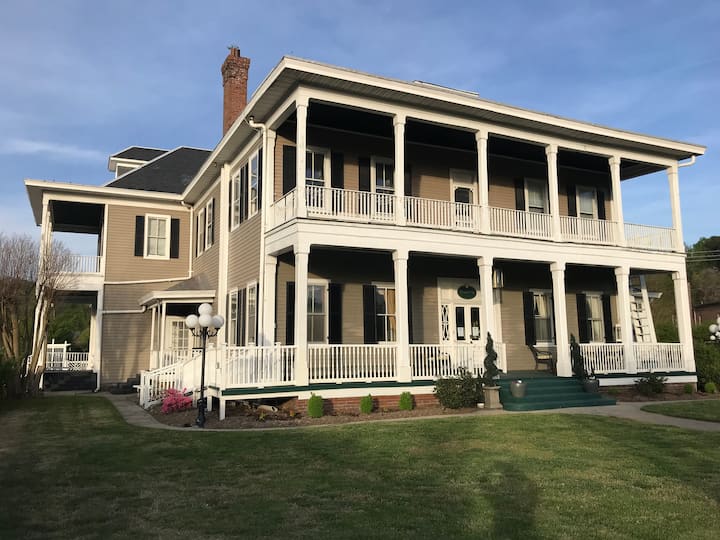 Yorktown Beach Vacation Rentals & Homes Virginia, United States Airbnb