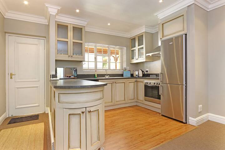 Jubilee Square Apartment gallery image 4