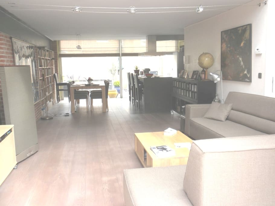 60m² very large large living room