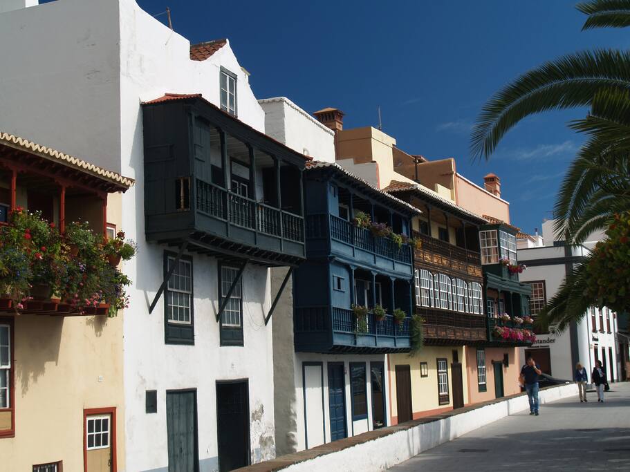 Balcones Típicos Avenida Marítima