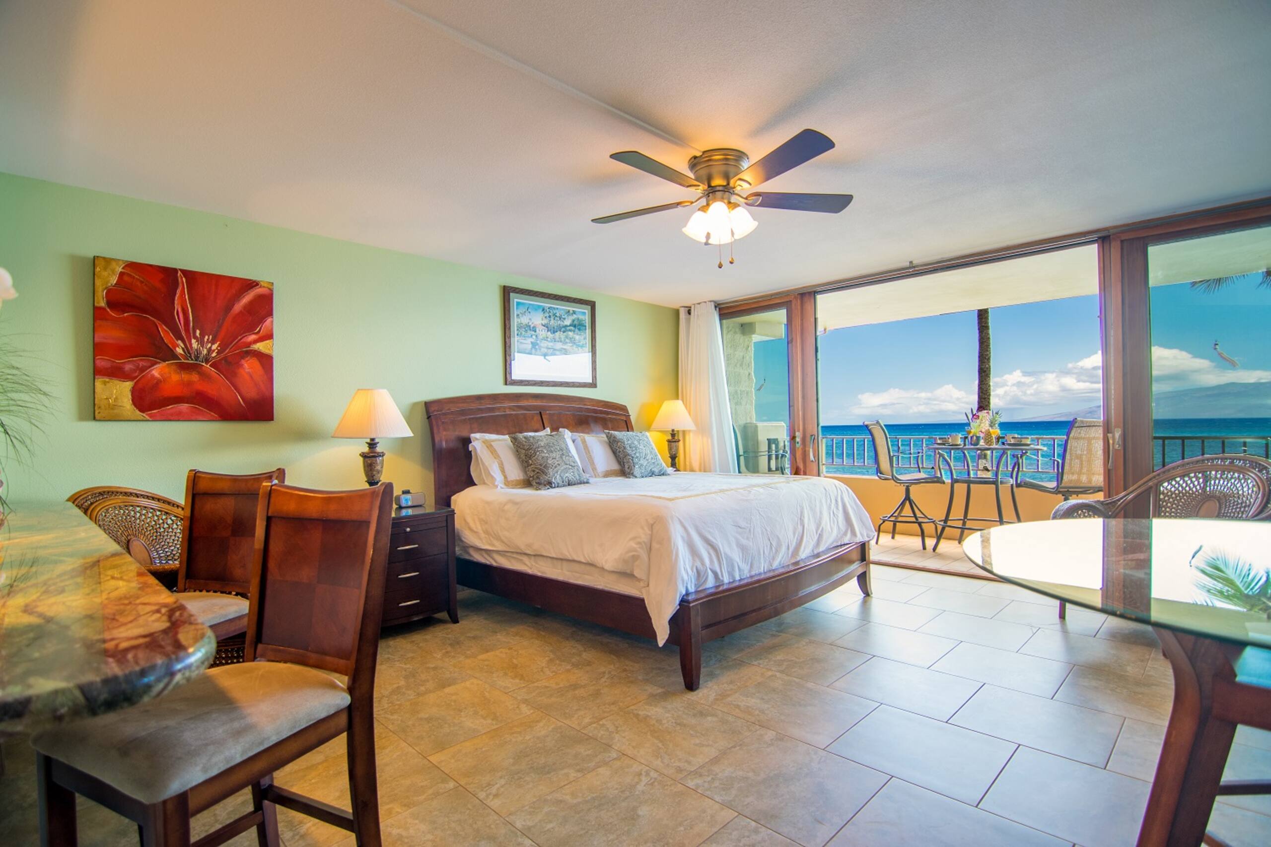 Condo in Lahaina · ★4.86 · 2 bedrooms · 1 bed · 1 bath - Image 2