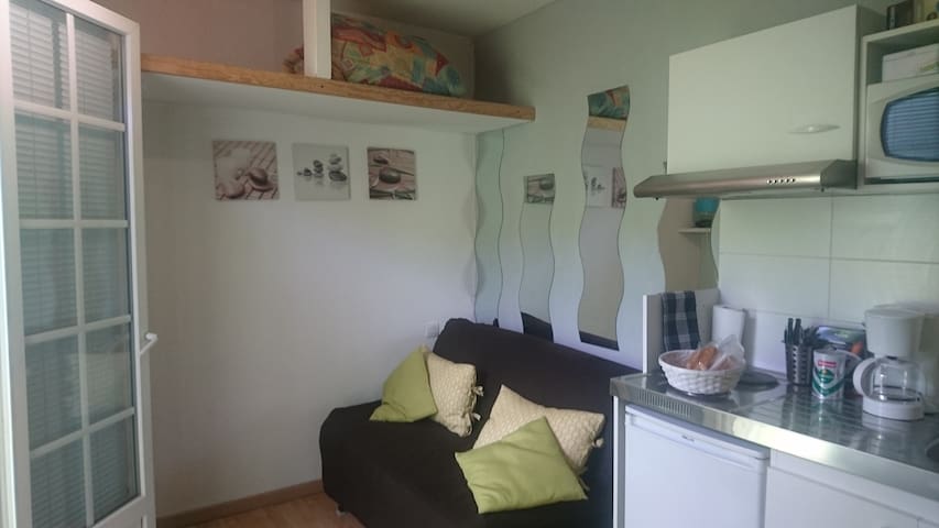 Airbnb Le Crès Vacation Rentals Places To Stay