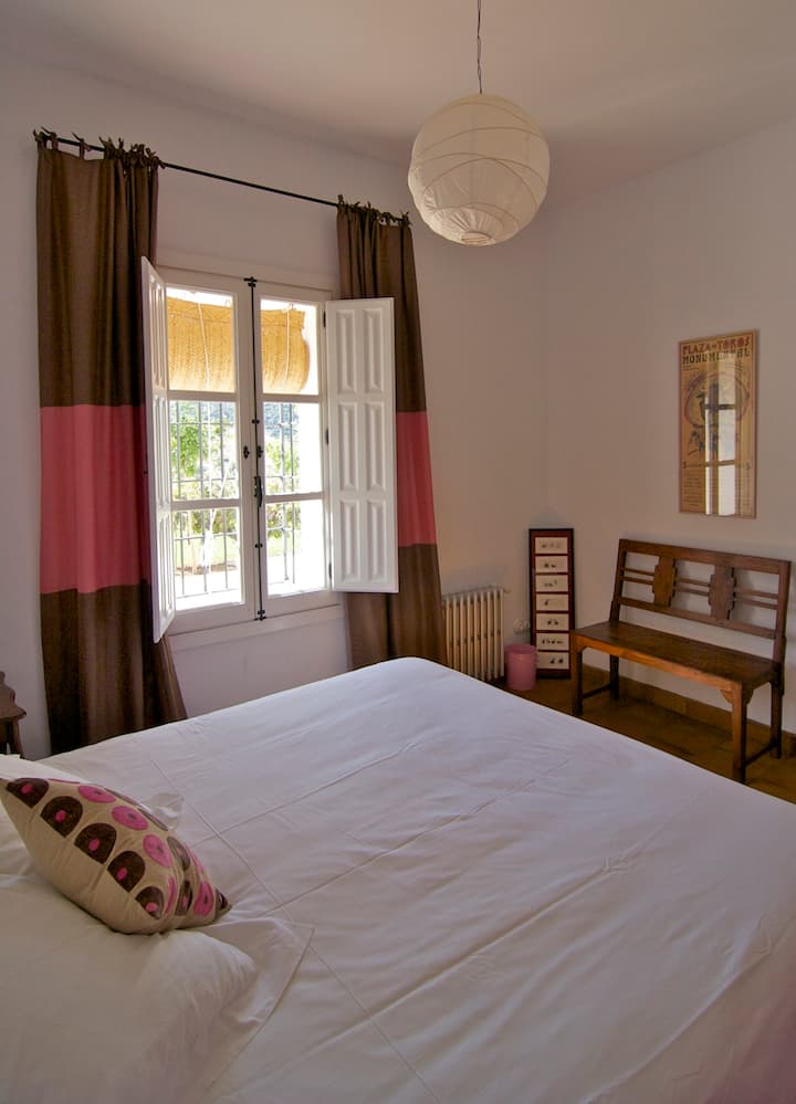 საძინებელი 3