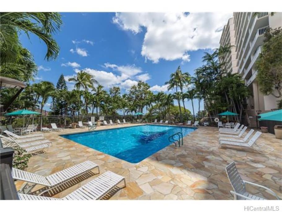 The unit looks right over this gorgeous pool