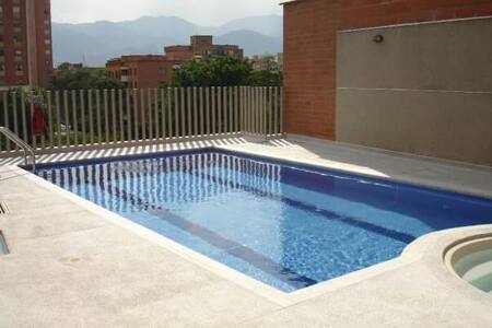 Affitti brevi medellin laureles conquistadores, colombia, camere ...