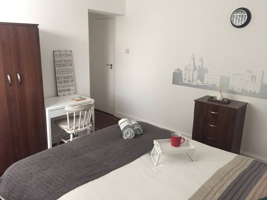 Room pic 2
