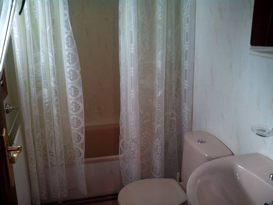 baño compartido