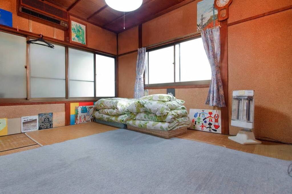 Your Bed room There are 3 layers futon sets with mattress.