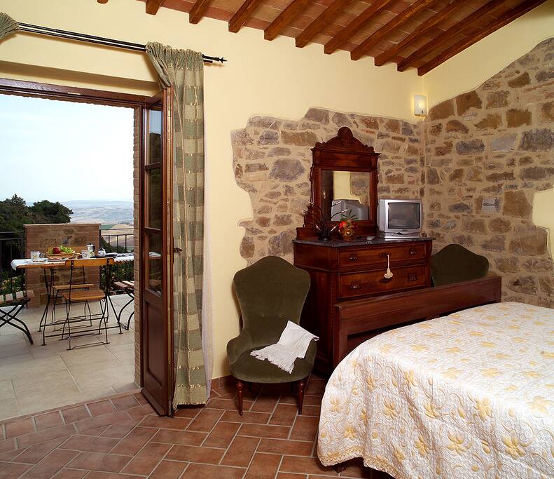 Camera da letto più terrazza