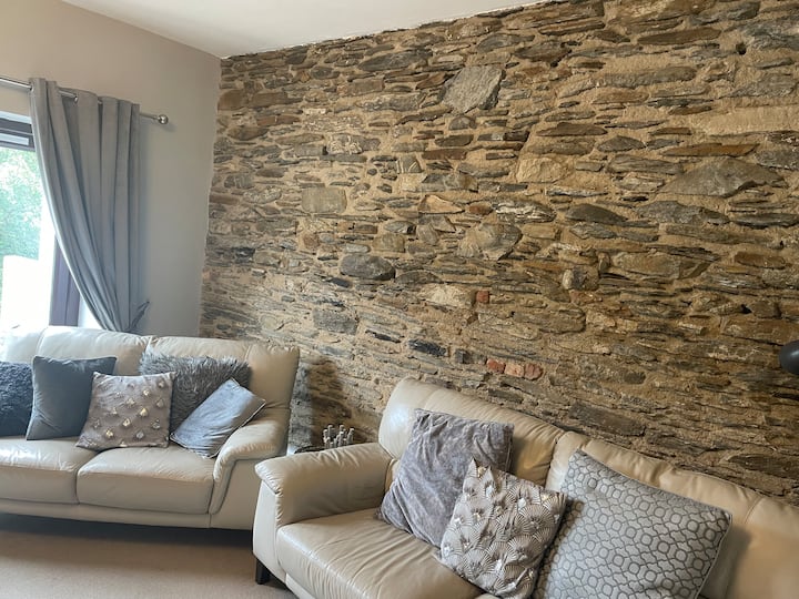 Mevagissey 4-bed Cottage With Parking In Centre - United Kingdom
