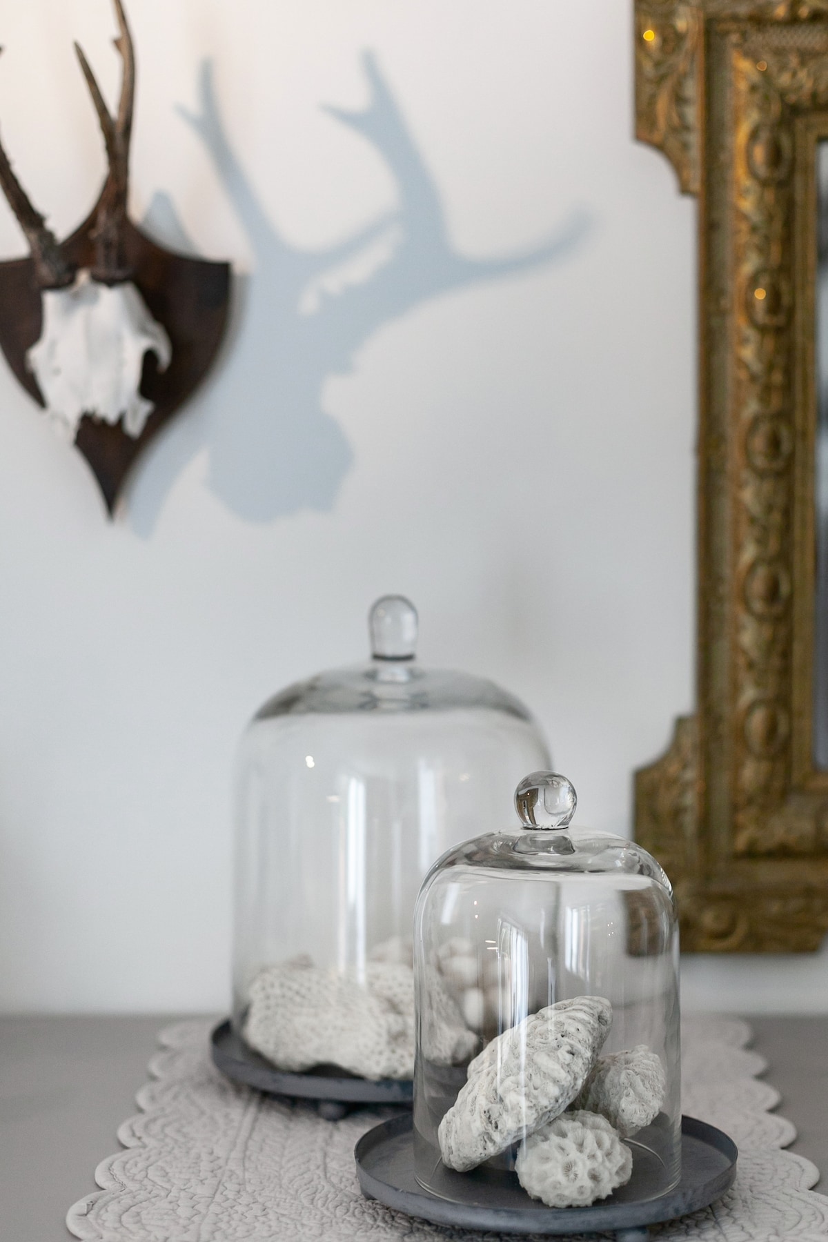Top Airbnb: Beautiful Country House, "Le Cabanon", with pool in Ménerbes