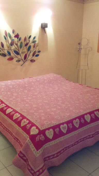 CHAMBRE LIT DE 140CM