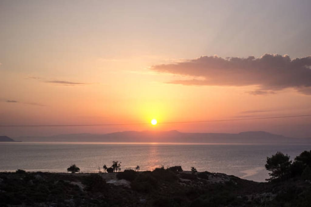 The best view on the Akrotiri!