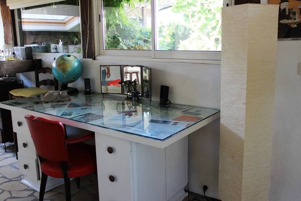 BUREAU