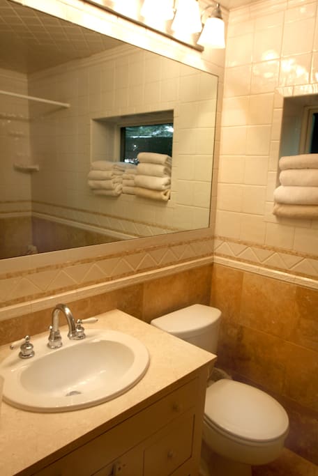Marble / tile bath